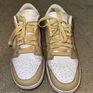 Nike dunk low team gold men’s